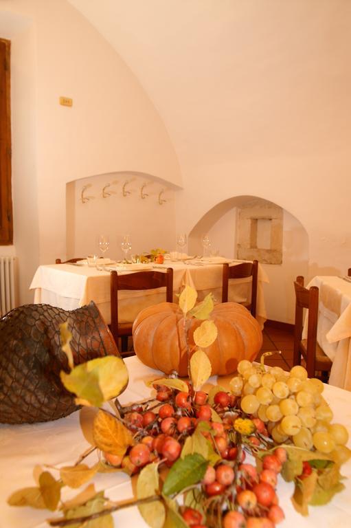 La Locanda Di Gino Sulmona Exteriör bild