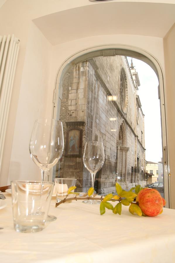 La Locanda Di Gino Sulmona Exteriör bild